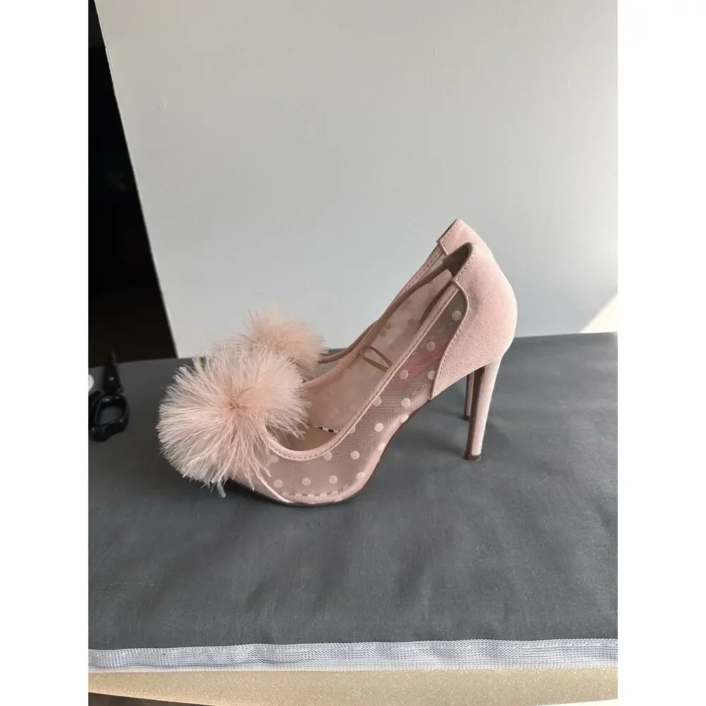 Betsey Johnson Size 7 Light Pink Polka Dot Feather Toe Tati Heels Pumps Sheer